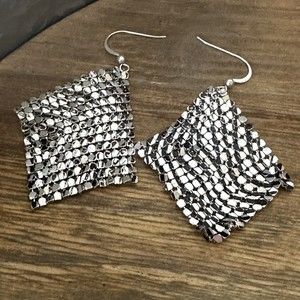 Metal Mesh Dangle 2‎ 3/4” Silver Zebra Print On Metal Earrings 80’s 90’s Disco